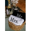 MR-MRS BASKILI NAKIŞ İŞLEMELİ HAVLU